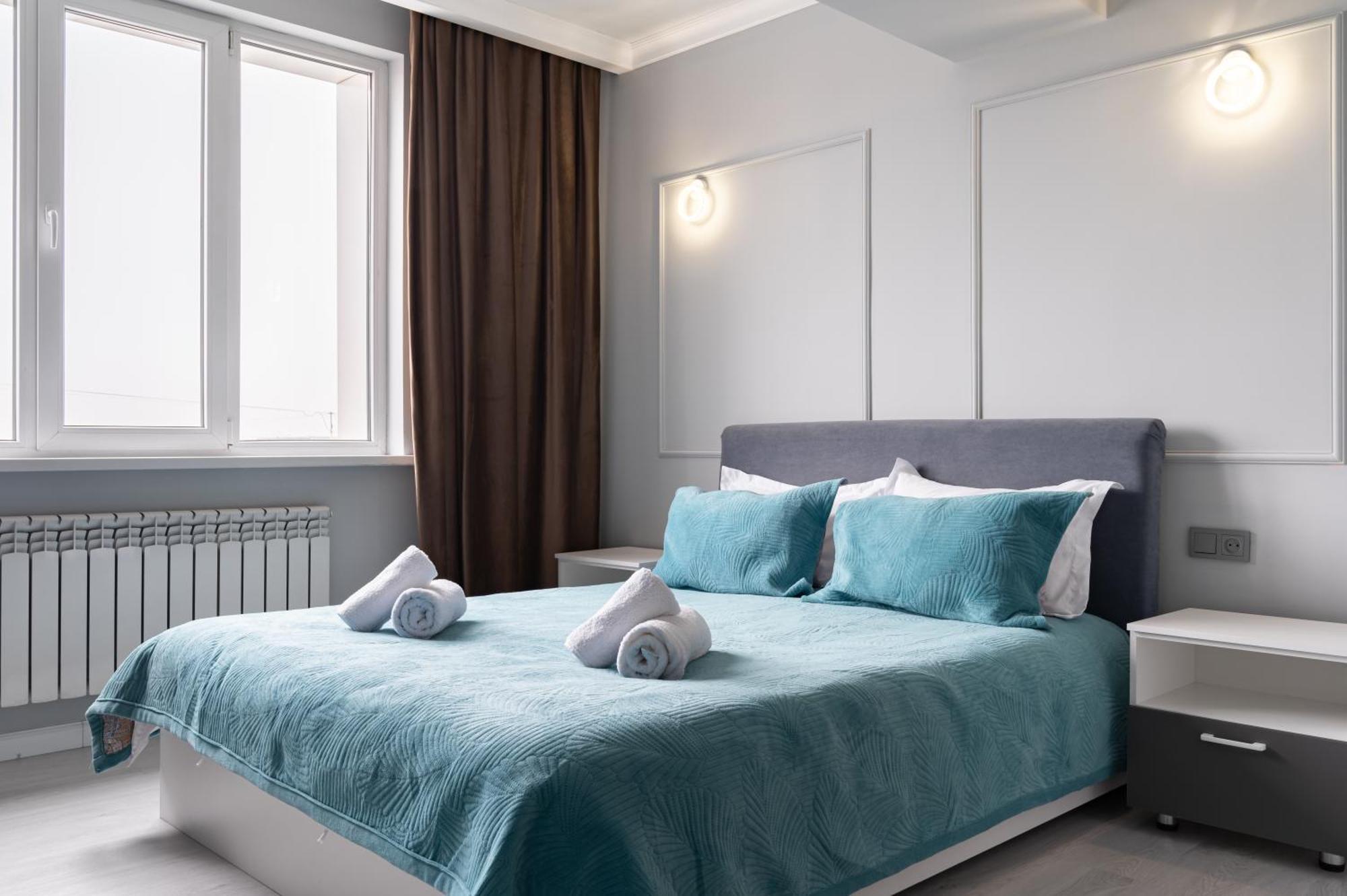 One Bedroom Apartment Next To Arbat In The Heart Of الماتي المظهر الخارجي الصورة