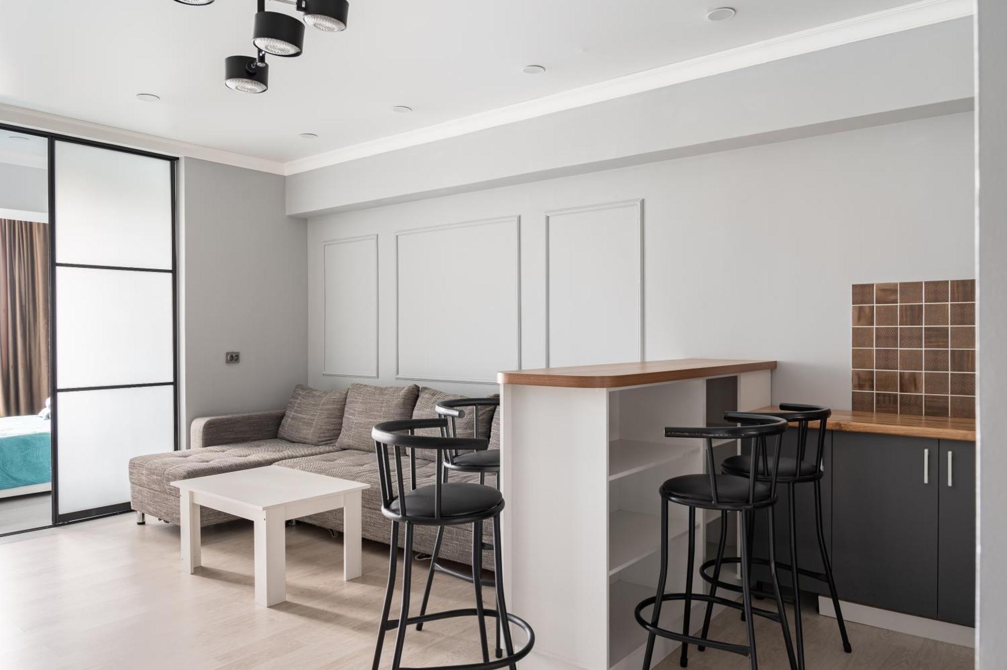 One Bedroom Apartment Next To Arbat In The Heart Of الماتي المظهر الخارجي الصورة