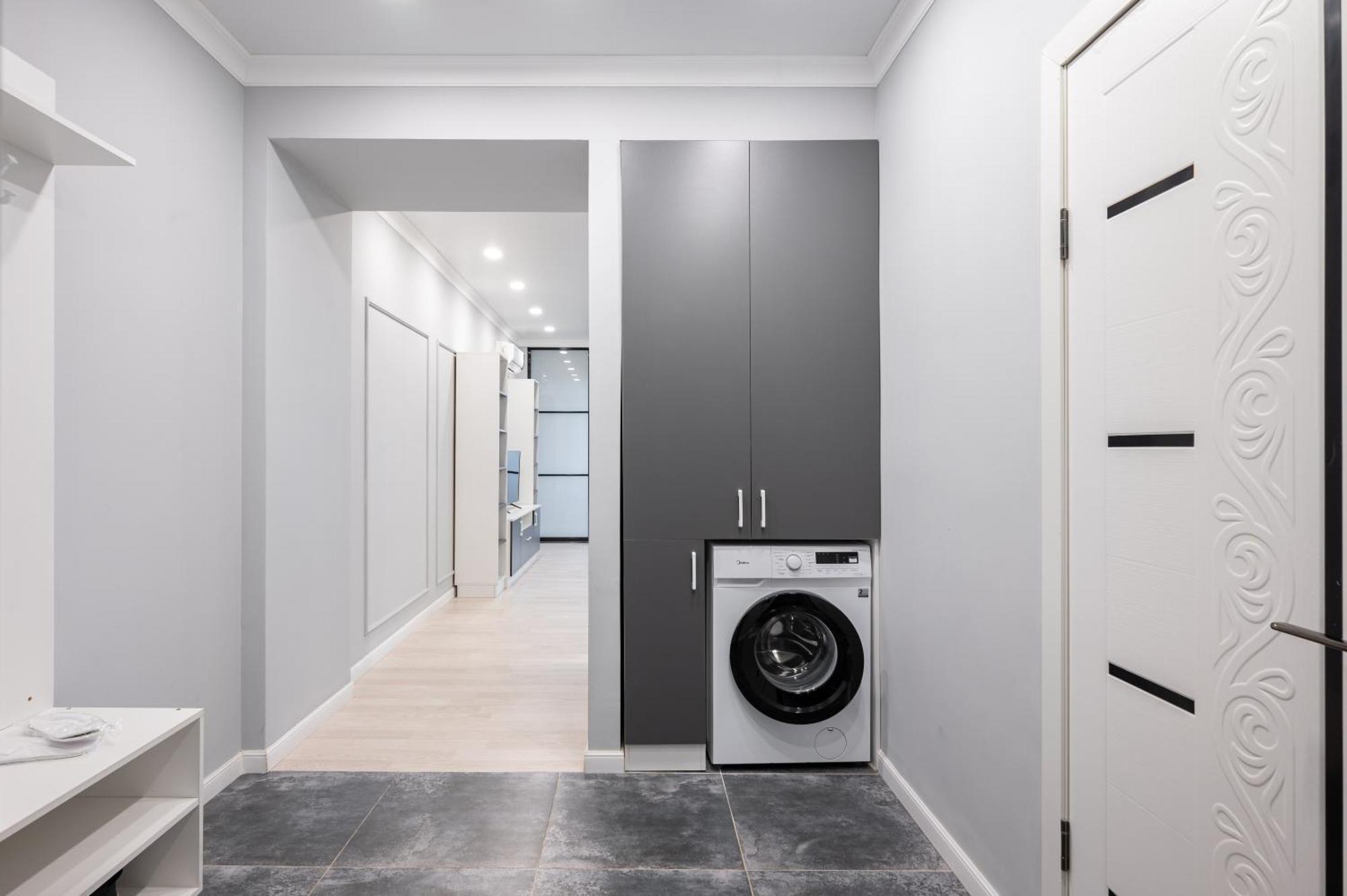 One Bedroom Apartment Next To Arbat In The Heart Of الماتي المظهر الخارجي الصورة